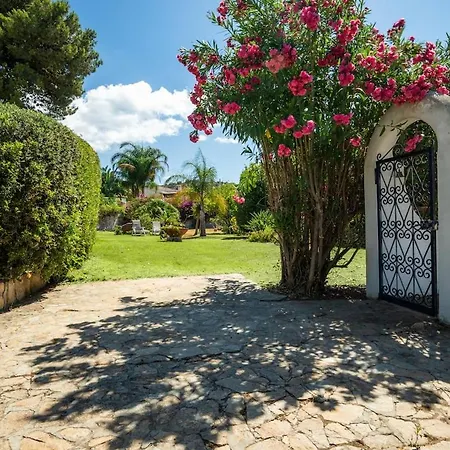 Villa Simius Tatil Evi *